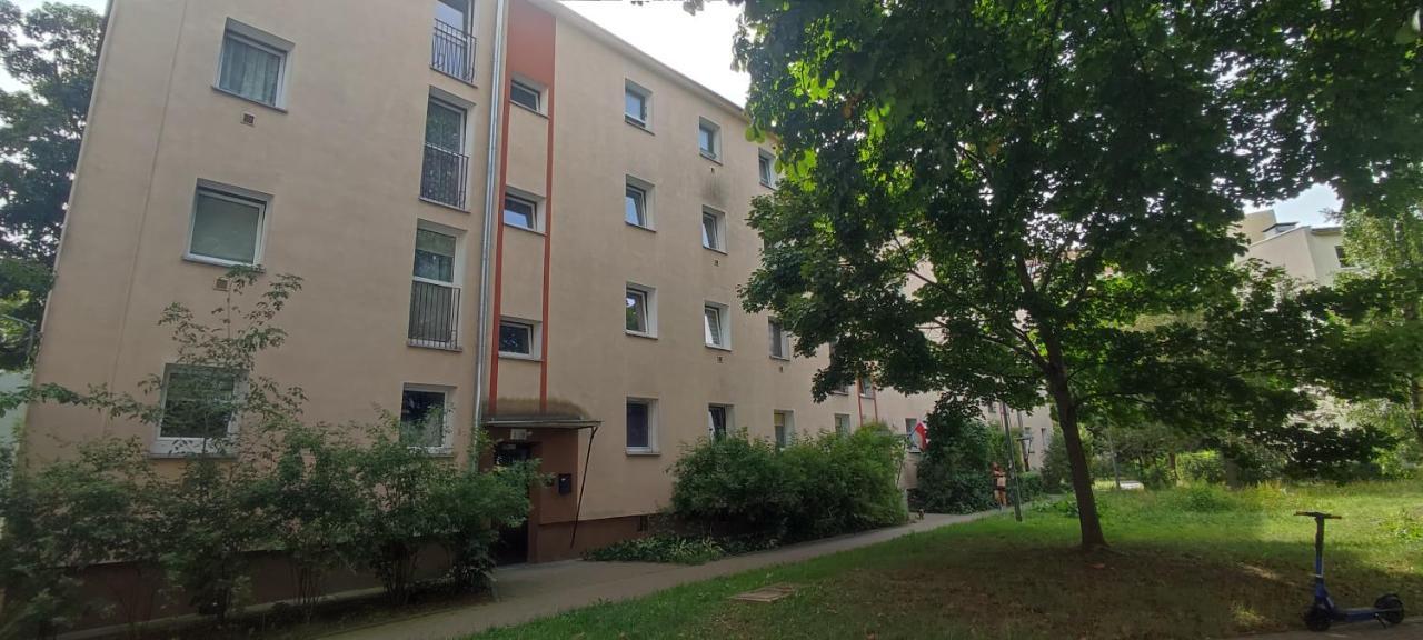 Hostel Warszawa Wola Pokoje Exterior foto
